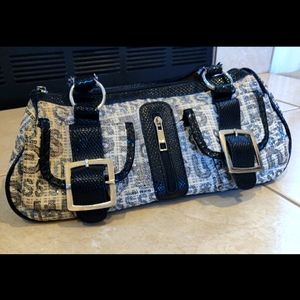 Guess  Purse